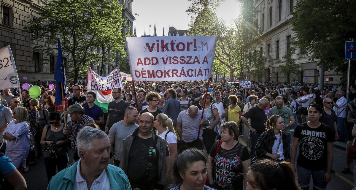 2.0 Mi vagyunk a többség – újabb tüntetés a demokráciáért Budapesten