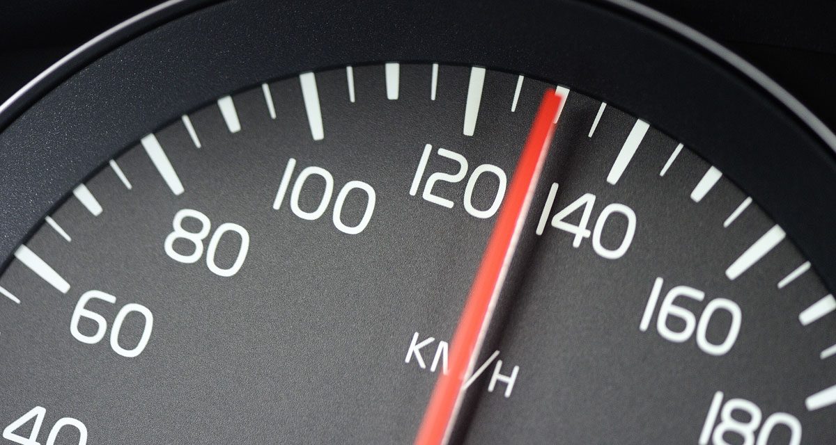 Döntött a parlament: 120 helyett 130 km/h