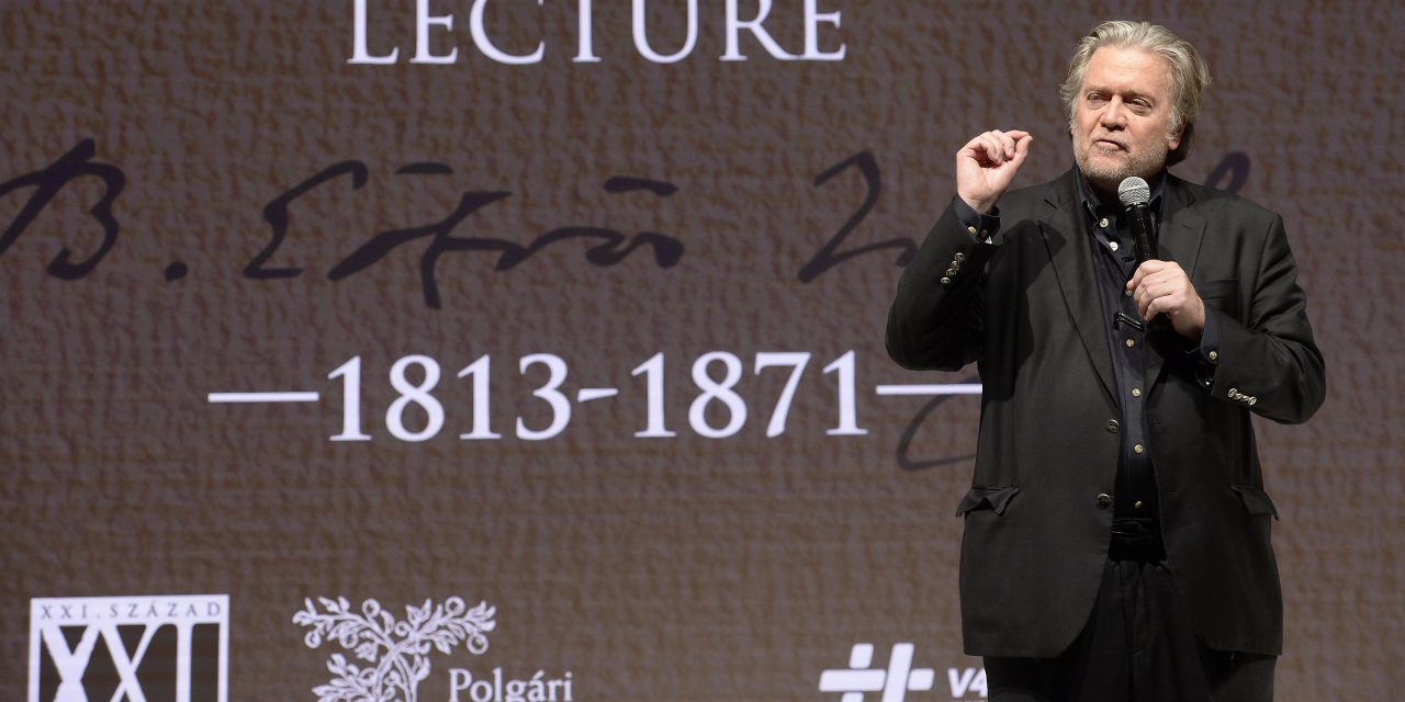 <span class="entry-title-primary">Ez aztán „Európa jövője”</span> <span class="entry-subtitle">A másként gondolkodás kitiltva a hazugságok bazárában – Steve Bannon a (hatalmi) magyarok között</span>