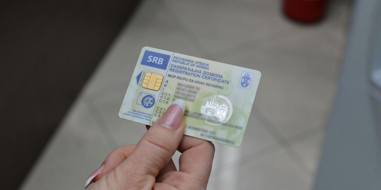 <span class="entry-title-primary">„Lejárt” forgalmival külföldre…</span> <span class="entry-subtitle">A Szerbiai Belügyminisztérium szerint lehet külföldre menni az igazolással - Tiszaszigeten és Röszkén semmilyen hivatalos információval nem tudtak szolgálni</span>