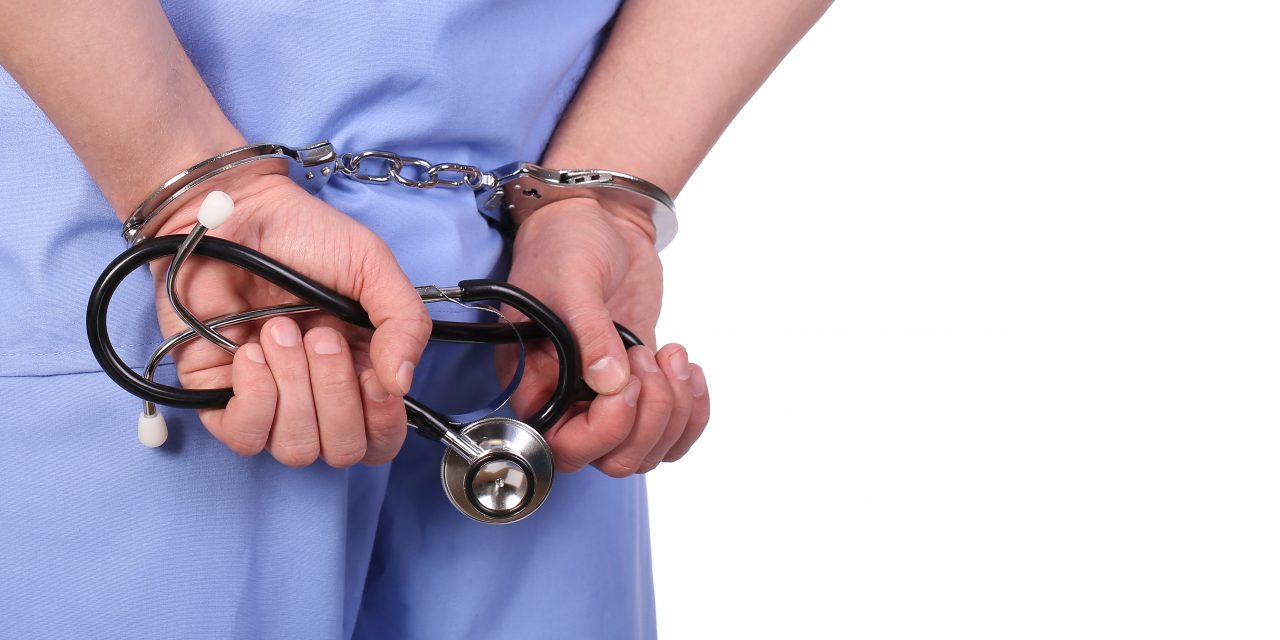 Áldoktornő gyógyította a verseci gyerekeket