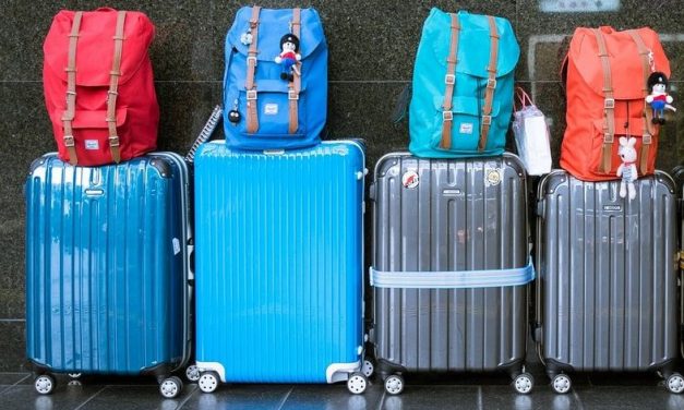 Évente 25 000 ember hagyja el az országot