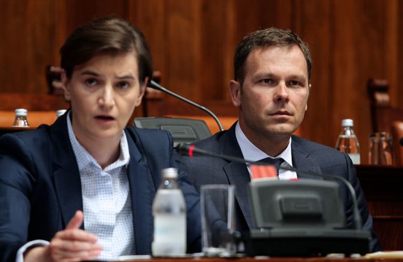 Mali lesz a kormányfő, Brnabić kerül a parlament élére?