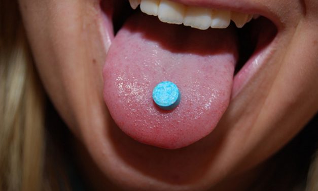 Szabadka: Ecstasyt, speedet és kokaint is találtak a házkutatás során