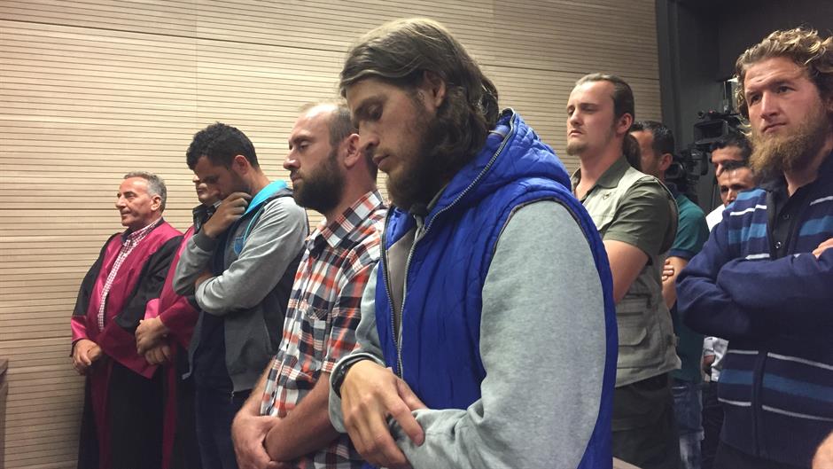 Focicsapat elleni támadáskísérlet miatt 35 év börtön