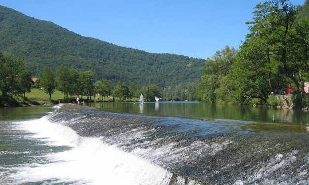 <span class="entry-title-primary">Szlovénia regionális szinten kezelné a menekültválságot</span> <span class="entry-subtitle">Ljubljana szerint egy új, a korábbinál veszélyesebb balkáni migránsútvonal van kialakulóban</span>