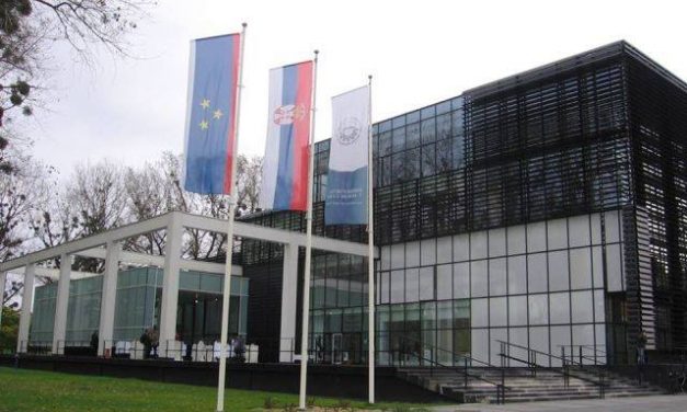 Nem utalja a pénzt az egyetemeknek az állam, azoknak nincs miből kifizetni a rezsit