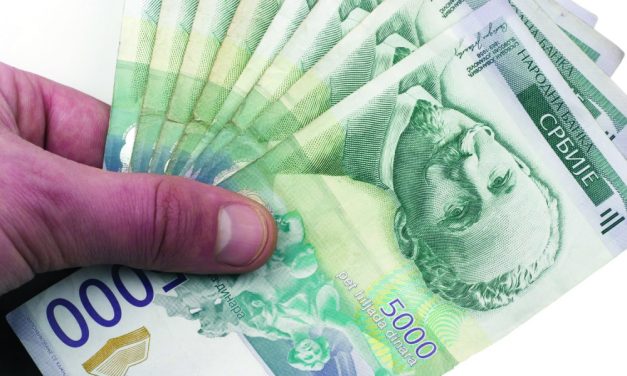 A szakszervezet a legnagyobb mértékű béremelést követeli a tanügyi dolgozók számára