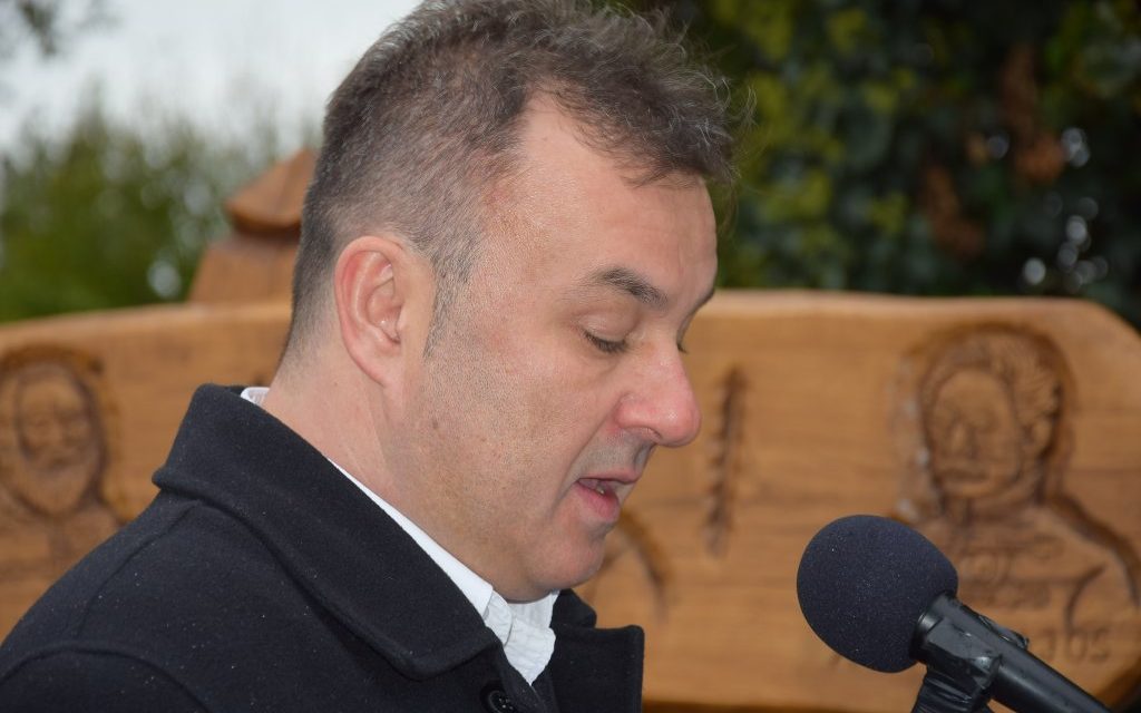 A lelkiismeret hangja, vagy megrendelt magyarázkodás?