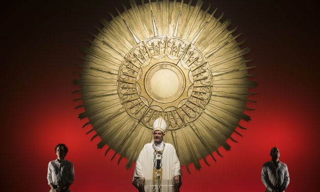 <span class="entry-title-primary">Az Úr nevében</span> <span class="entry-subtitle">A Kosztolányi Dezső Színház előadása</span>