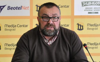 Pánikkeltésért tartóztatták le az újságírót