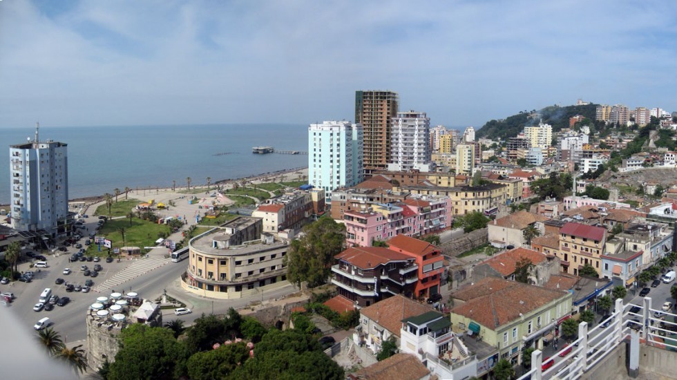 Albánia lehet Merkel és az EU mentsvára menekültügyben