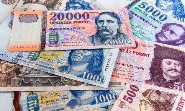 Újabb mélyponton a forint