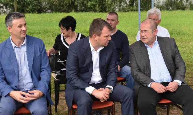 November 25: Képtelen lettem volna igennel szavazni – írta egy VMSZ-es tanácsos