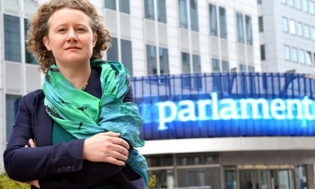 EU: Magyarországon fennáll a veszélye az uniós értékek súlyos és módszeres megsértésének