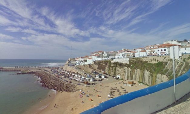 Halálba zuhant egy szelfiző pár Portugáliában