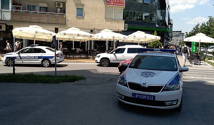 Lövöldözés volt egy újvidéki kávézóban