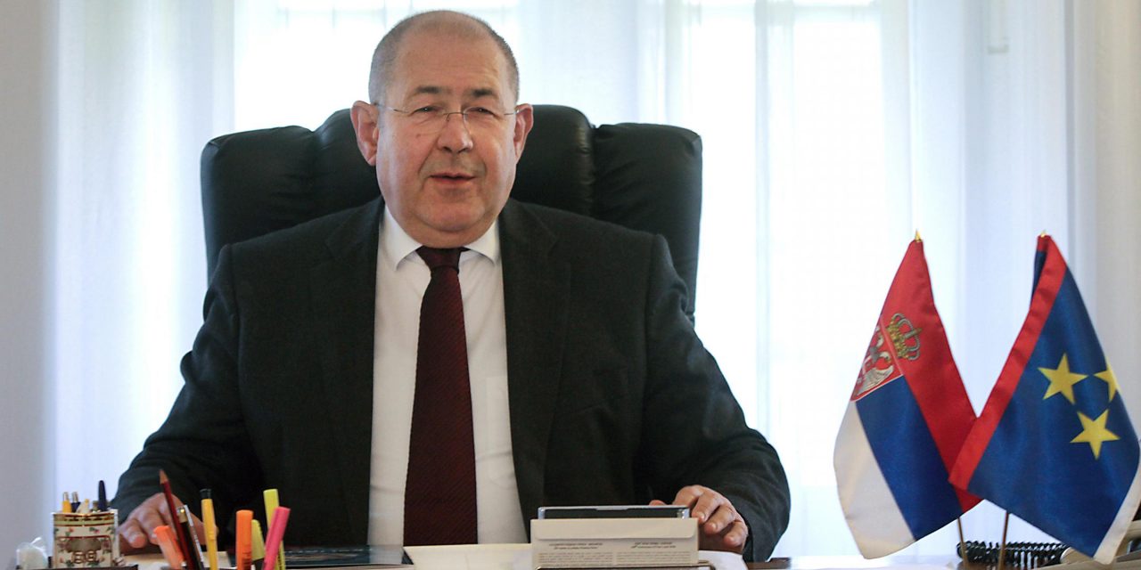 Pásztor István: „Nem önmagunk megalázását jelenti, hanem a másság elfogadását”