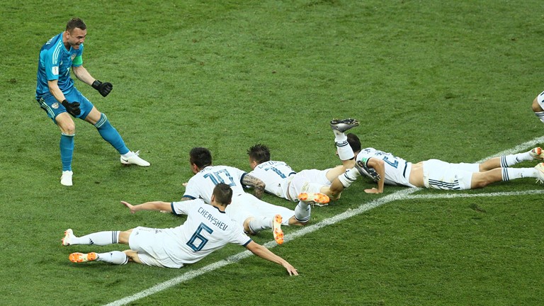 A házigazda oroszok kiejtették a 2010-es világbajnokot