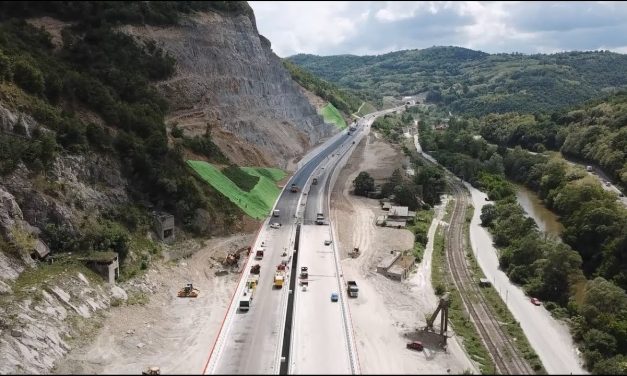 Baleset a Grdelicai-szorosban: Húsz sérült