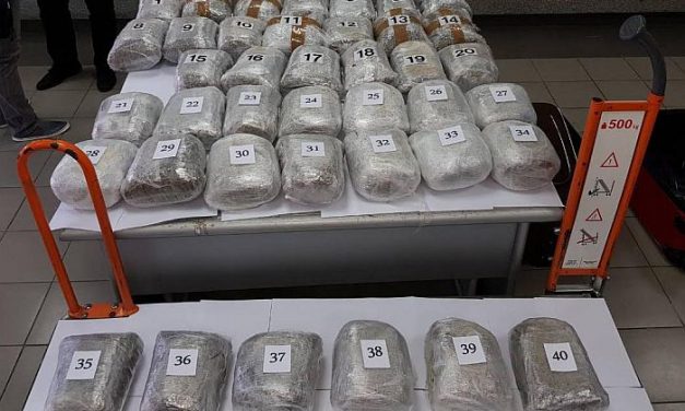 Negyvenkét kilogramm marihuánát próbált kicsempészni az országból