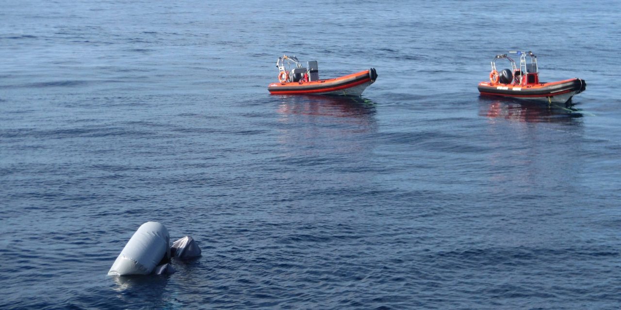 Elsüllyedt egy csempészbárka, 80 halott
