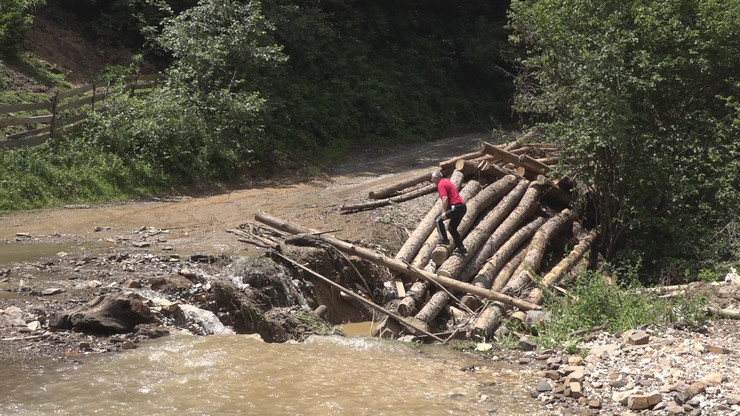 Rendkívüli állapotot hirdettek Ivanjicán – videóval