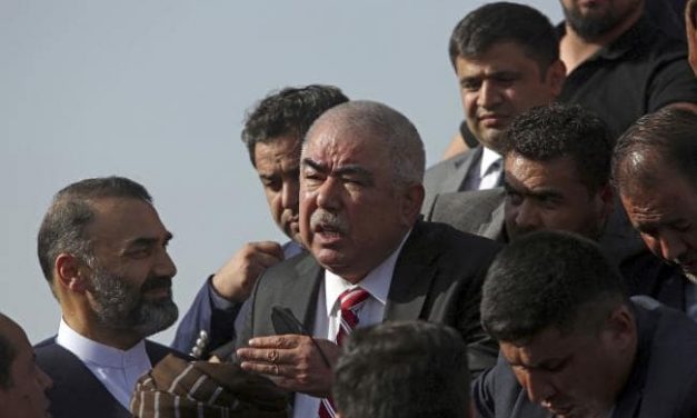 Öngyilkos merénylet a kabuli reptér közelében