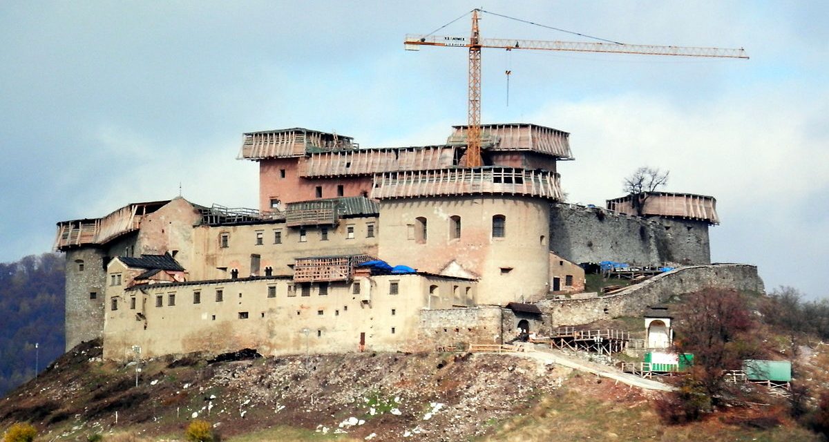 Három éven belül látogatható lesz Krasznahorka vára