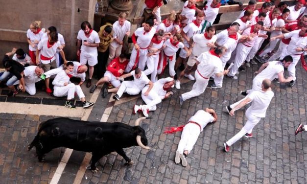 A pamplonai bikafuttatás első napján öten kerültek kórházba