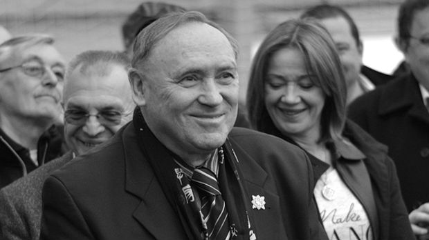 Elhunyt Dragutin Šurbek