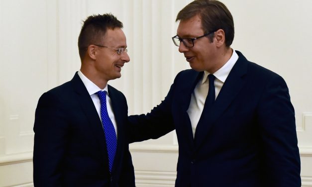 Szijjártó Belgrádban: A legforgalmasabb magyar-szerb határátkelőhelyeken is jelentősen csökkent a várakozási idő