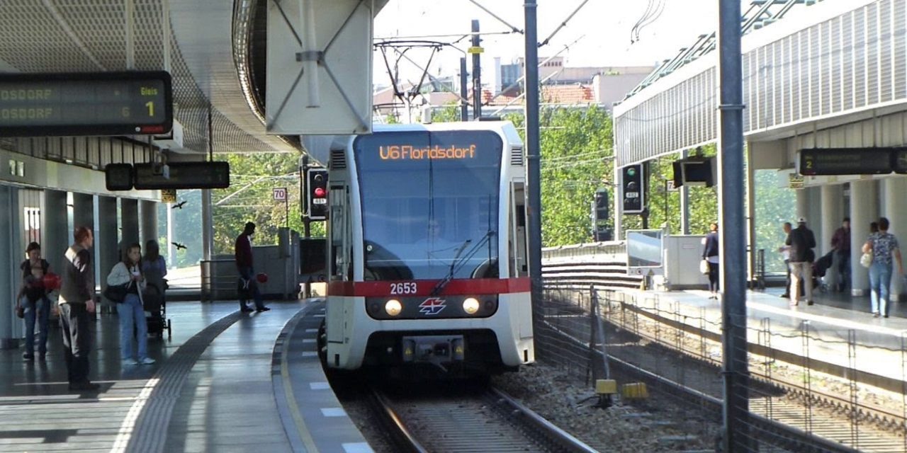 Ingyen dezodort kapnak a bécsi metró utasai