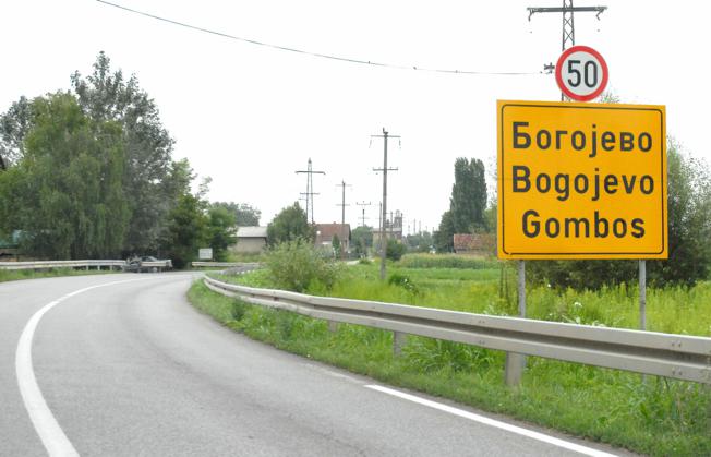 Pártkönyv nélkül nincs igazgatói tisztség