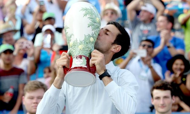 Đoković Federer legyőzésével sporttörténelmet írt