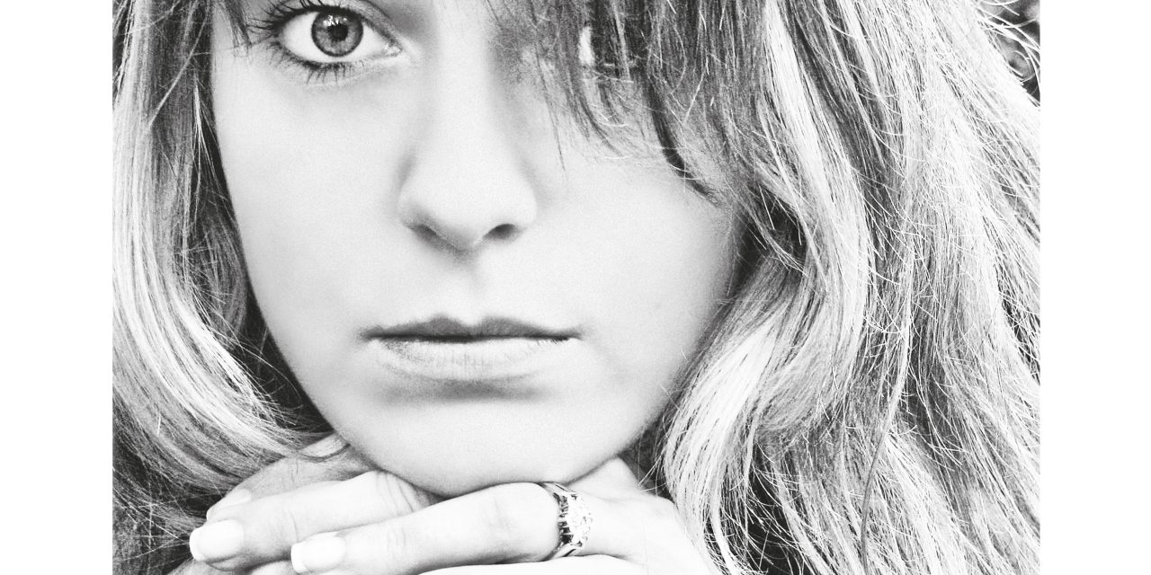 <span class="entry-title-primary">Arany és kék szavakkal</span> <span class="entry-subtitle">Dsida Jenő verse</span>