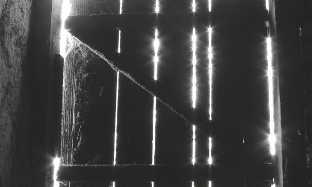 <span class="entry-title-primary">És várunk</span> <span class="entry-subtitle">Kovács Fanny verse</span>