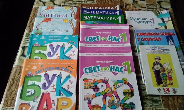 Miért nincsenek első osztályos tankönyvek a nemzeti kisebbségek nyelvén?