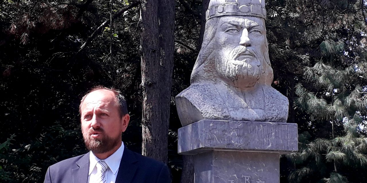 <span class="entry-title-primary">Politikai fordulatra van szükség</span> <span class="entry-subtitle">A Magyar Mozgalom bejelentette indulását a nemzeti tanácsi választásokon az augusztus 20-i megemlékezésén</span>