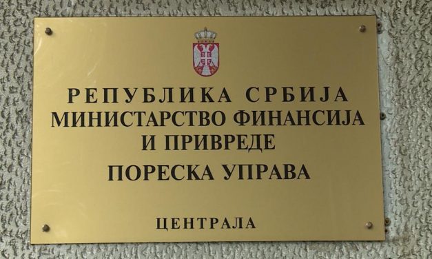 Egy év alatt öt hónapnyi munkánk az államnak jut