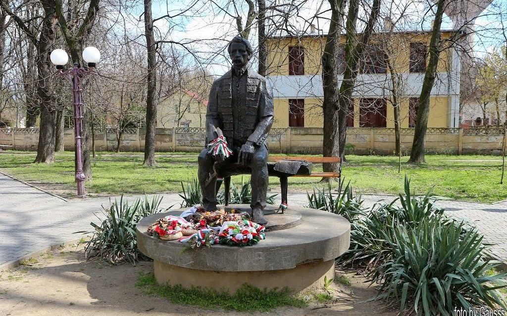 Csaknem ezer leszármazottja van Arany Jánosnak Nagyszalontán