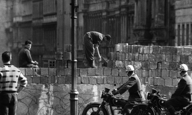 Megemlékezések a berlini fal építése kezdetének évfordulóján