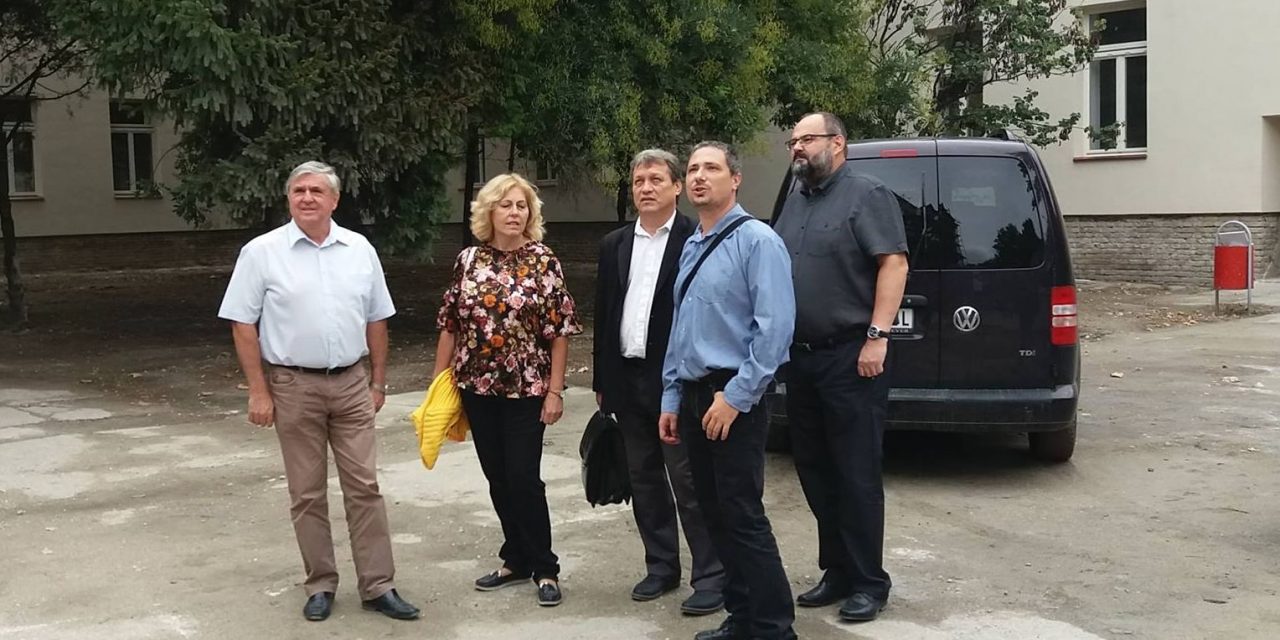 Zentai Gimnázium: Augusztusból szeptember, szeptemberből november