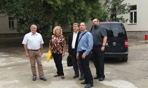 Zentai Gimnázium: Augusztusból szeptember, szeptemberből november