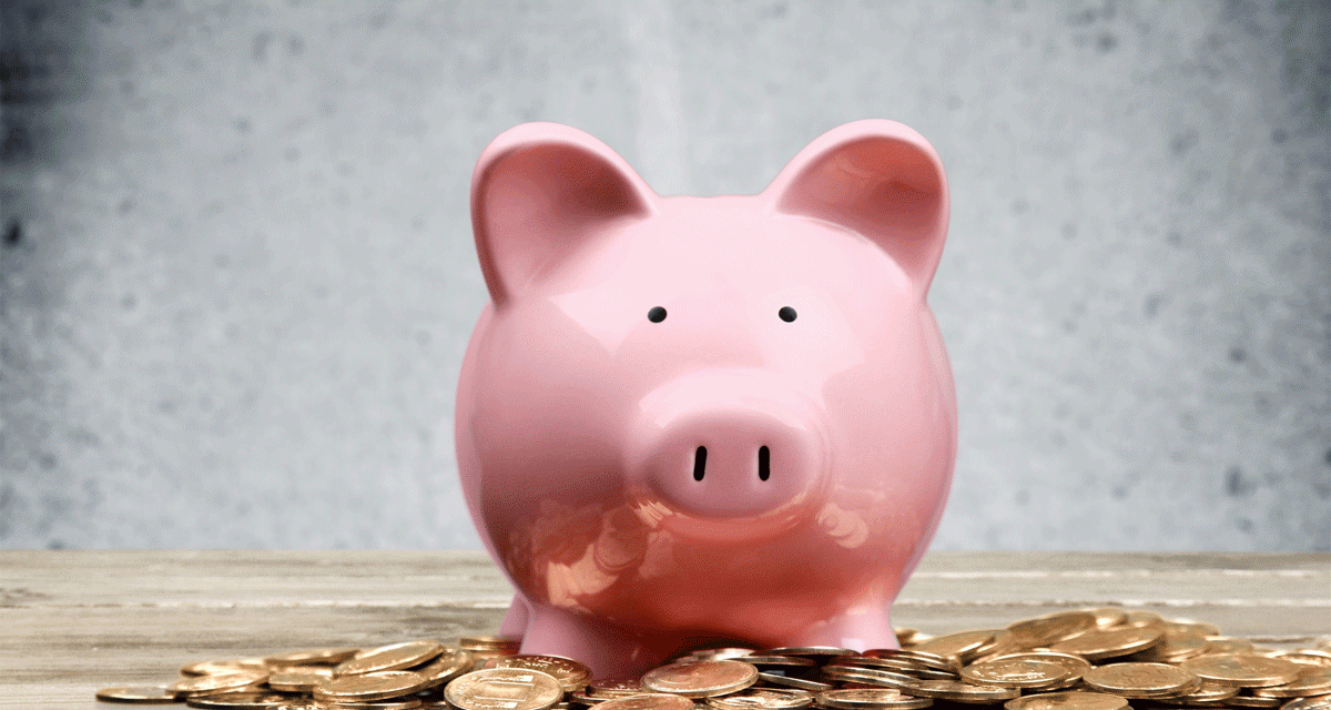 Átlagosan 4000 eurónyi megtakarítást tartunk a bankban