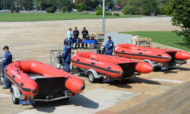 Szerbia mentőcsónakokat kapott Japántól