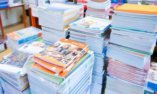 Egyes tankönyvek ingyenesek lesznek a magyar gyereknek elsőtől nyolcadikig