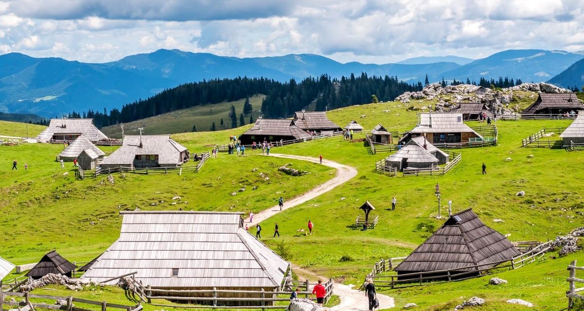 Villám csapott egy sziklába Szlovéniában, négyen megsérültek