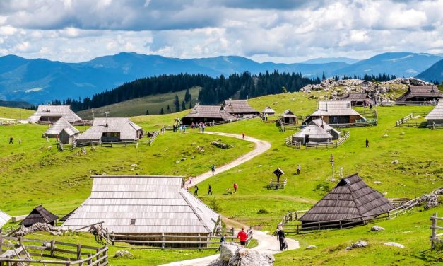 Villám csapott egy sziklába Szlovéniában, négyen megsérültek