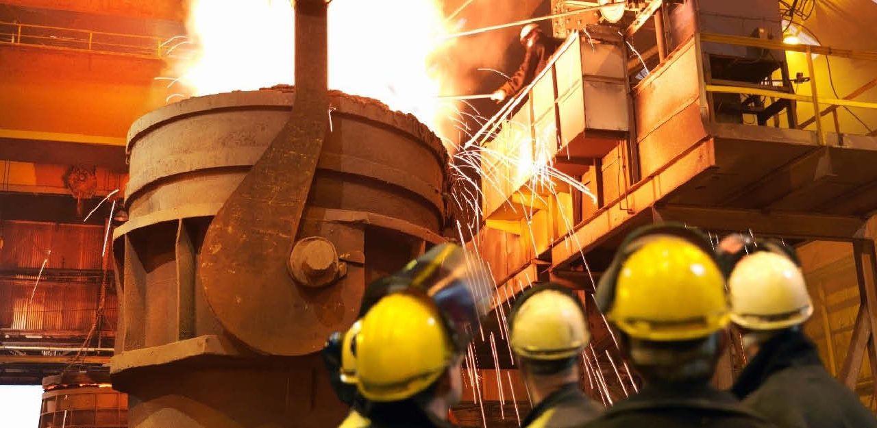 A szerb kormány havi 340 000 eurót fizetett Kamarasnak az Acélművek irányításáért